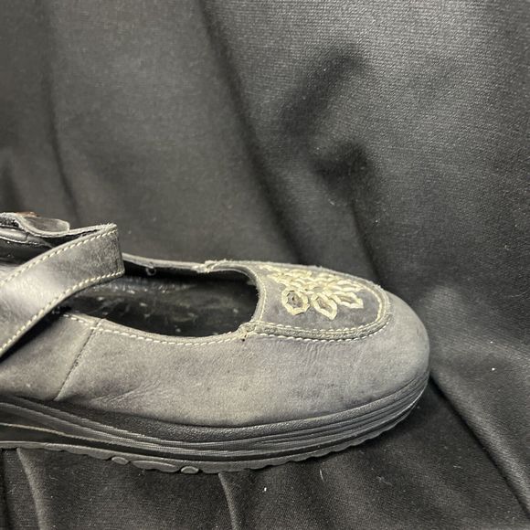 Skechers Shape Ups Sz 10 Gray-Black Suede Leather Embroidered Mary Jane Shoe 99Q - Picture 11 of 16